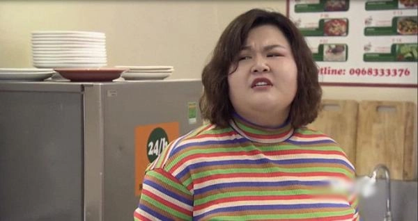 Hút 8 lít mỡ xong đâu lại vào đấy hotgirl trăm ký gây thất vọng bởi body hệt hồi 127kg - 9