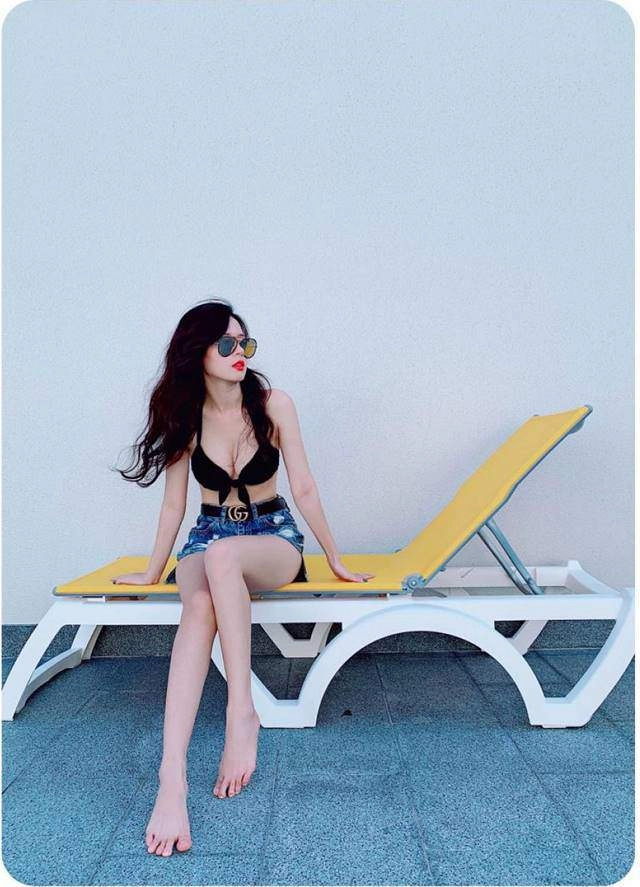 Huyền baby và thế hệ hot girl đời đầu người lột xác sexy người dao kéo đến giật mình - 3