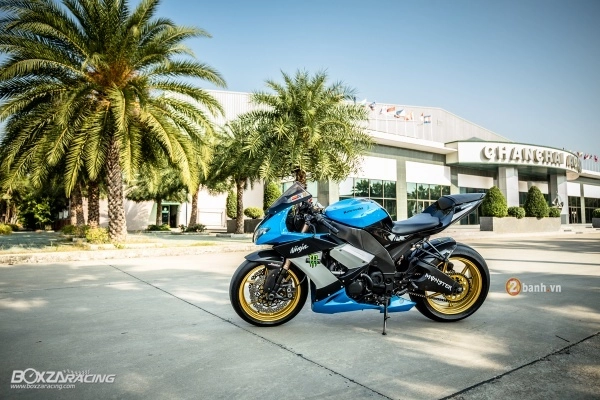 Kawasaki zx-10r đầy quyến rũ với phong cách the blue - 2