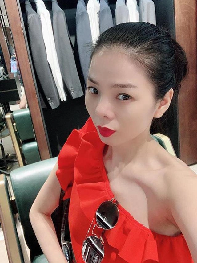 Không cần sụn mũi giả lệ quyên vẫn biến nhan sắc trẻ đẹp như gái 20 bằng cách này - 5