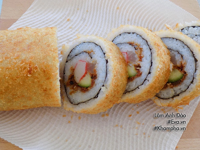 Kimbap chiên vừa ngon vừa giòn lại nóng hổi ai ăn cũng thích - 13