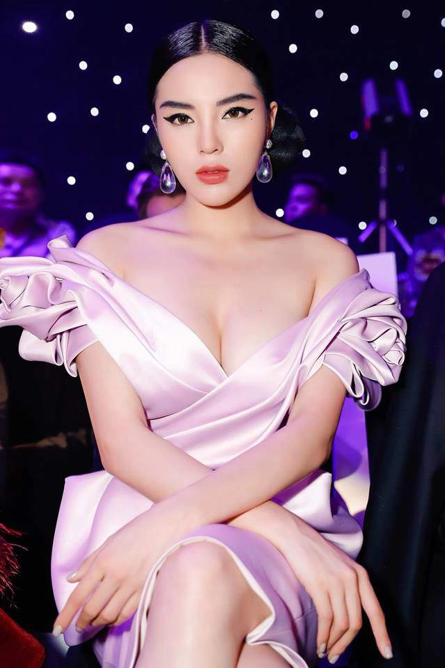 Kỳ duyên jun vũ hai người đẹp có những tuyên bố về nâng ngực gây sóng gió nhất năm qua - 6