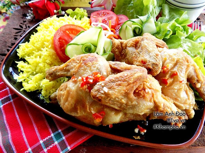 Làm cơm gà chiên ăn liền đủ chất ngày đầu tuần - 8