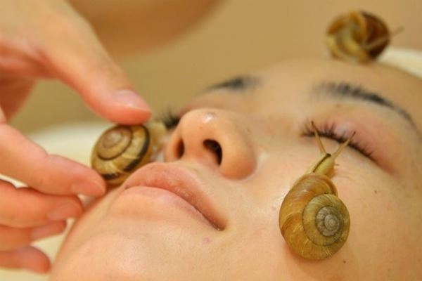 Làm đẹp bằng phân bò phân chim những kiểu làm đẹp chỉ nghe qua là thấy sợ - 10