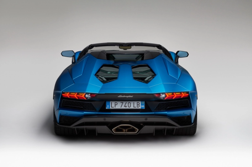 Lamborghini trình làng phiên bản aventador s roadster - 8