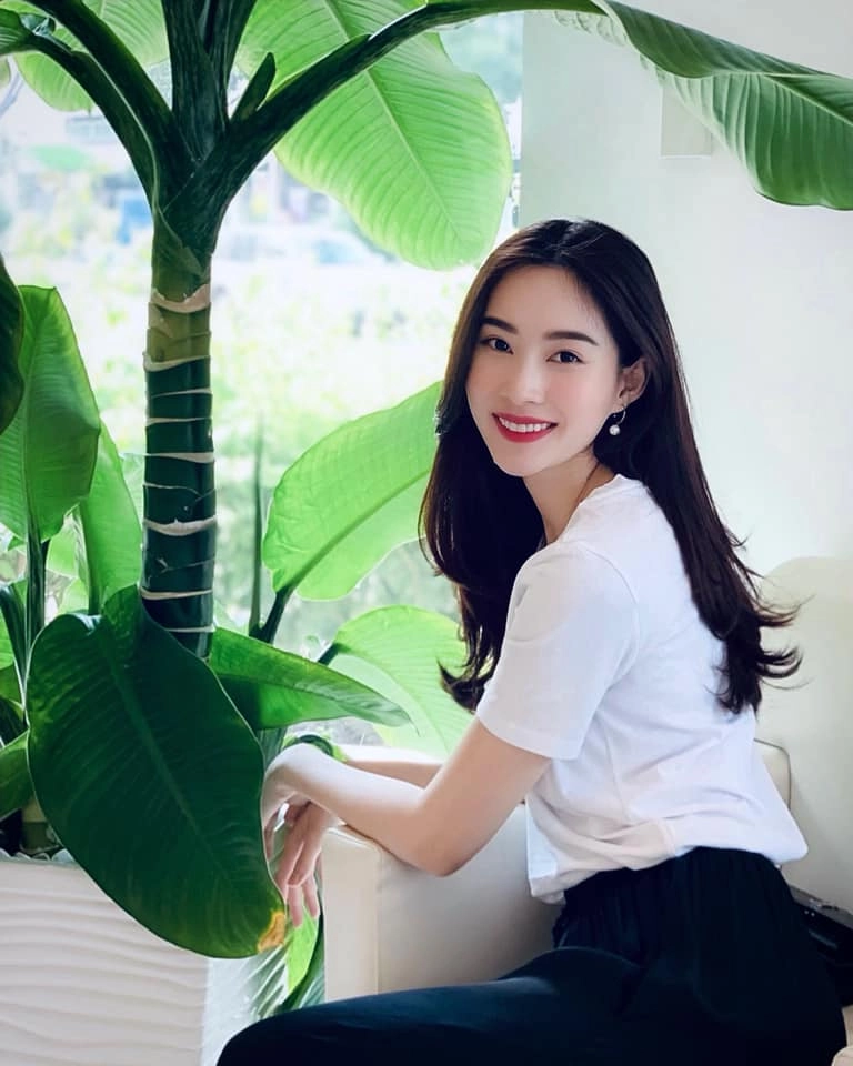 Lộ bụng to bất thường phải chăng đặng thu thảo bí mật mang thai lần 2 - 5