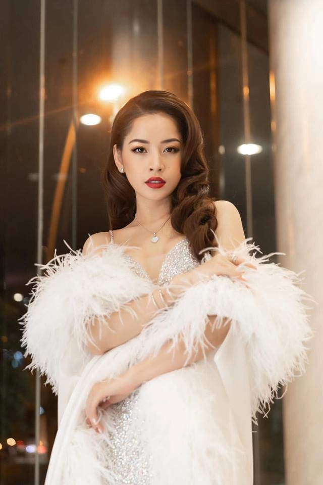 Lộ thân hình xương xẩu đáng sợ vòng 1 của chi pu cũng theo đó không cánh mà bay - 15