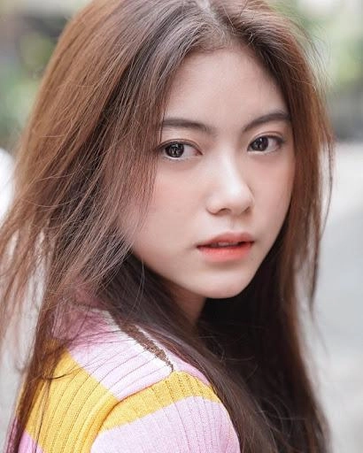Lột xác vì tình cũ 9x kiếm hơn 100 triệutháng lượng follow khủng không thua ngôi sao - 1