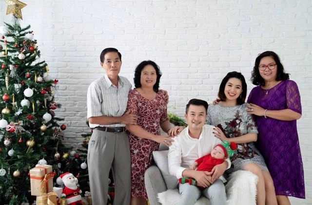 Mang bầu xuống sắc không phanh lê khánh sau sinh thon gọn trẻ đẹp bất ngờ nhờ bí quyết này - 5