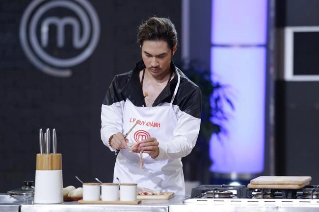 Masterchef vn chê đề bài phi lý lý quý khánh vẫn vượt rào an toàn - 7