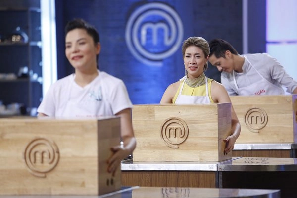 Masterchef vn pha lê lộ rõ sự ích kỉ trong bếp - 1