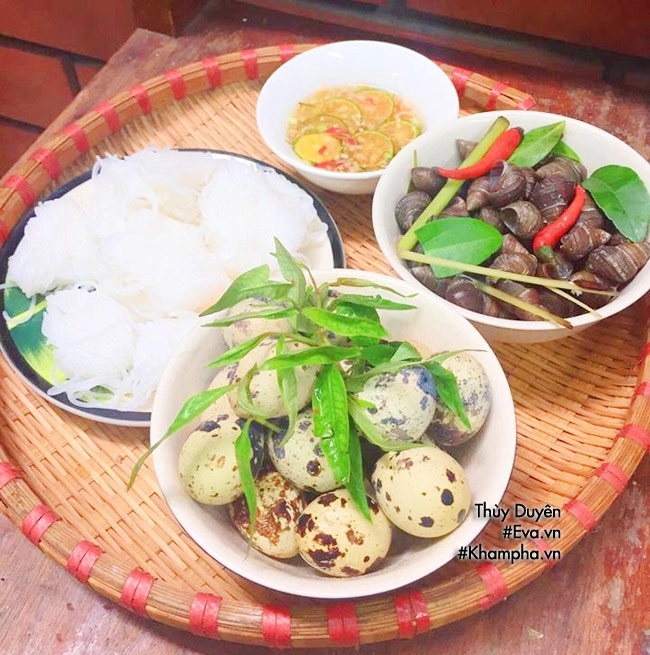 Mát trời cả nhà sì sụp đĩa ốc luộc ăn kèm bún chấm đậm đà dân dã - 8