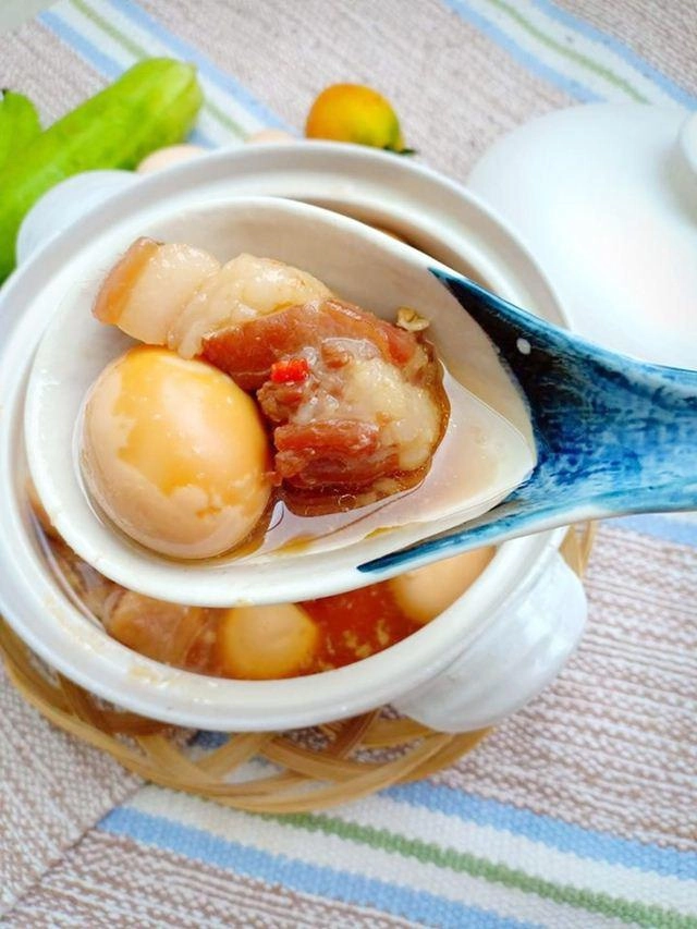 Mẹ đảm mách cách làm thịt kho tàu ngon bá cháy nhờ bí quyết hong phơi độc đáo - 5