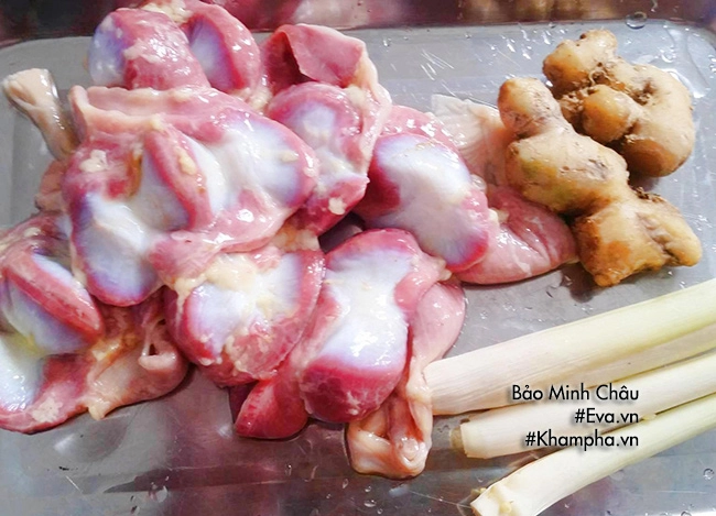 Mề gà xào gừng sả rẻ tiền mà lai rai cực thích - 1