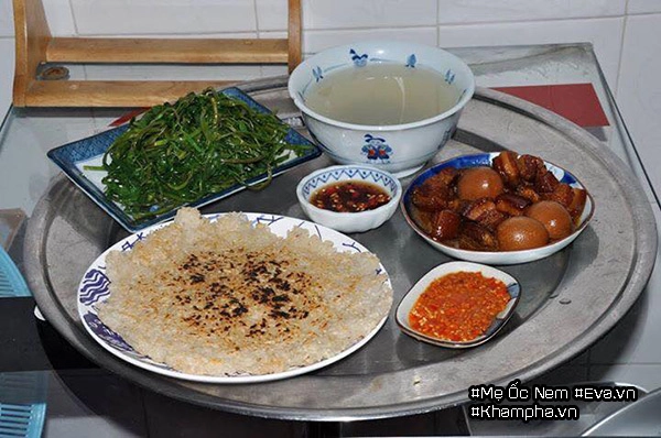 Mẹ hà nội đinh cư ơ sài gòn khoe mâm cơm ai nhìn cũng phai chú ý bát nước chấm - 12