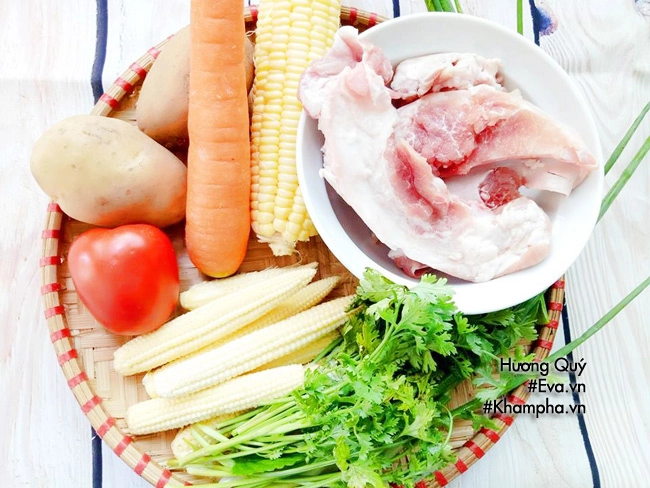Mẹ nấu canh sườn sụn rau củ chuẩn vị đậm đà đưa cơm - 1