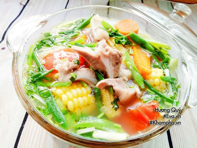 Mẹ nấu canh sườn sụn rau củ chuẩn vị đậm đà đưa cơm - 9