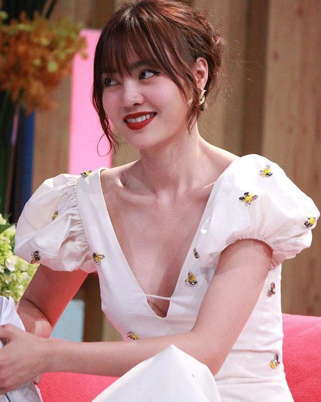 Mở hàng tháng 9 fan tiếp tục không tin hari won đẹp tự nhiên tiếp theo là lan ngọc - 9