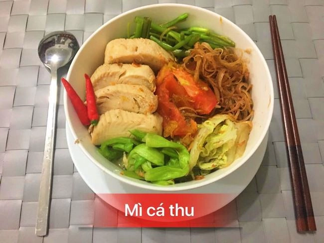 mở tủ lạnh ra có gì nấu nấy nhưng các bữa sáng của bà mẹ đảm khiến ai cũng nể - 2