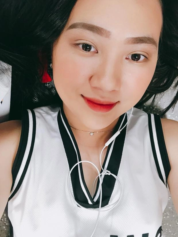 Mới 16 tuổi em gái bảo anh xinh đẹp đáng yêu chiều cao thì cô chị còn thua xa - 11