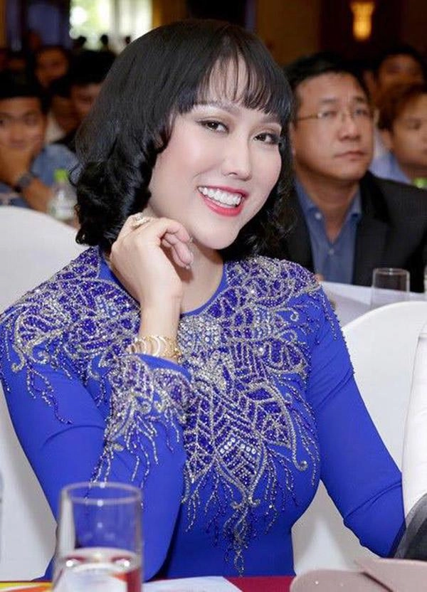 Một điểm xấu mà sửa mãi chẳng xong 20 lần dao kéo của phi thanh vân coi như công cốc - 5