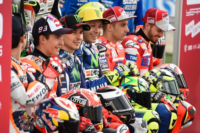 Motogp 2016 và chuyện ba người giữa jorge lorenzo valentino rossi và marc marquez p2 - 1