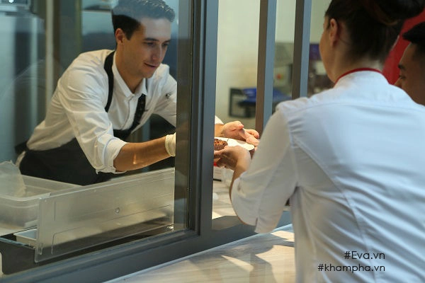Mục sở thị quy trình sản xuất sô cô la được mệnh danh ngon nhất thế giới tại hà nội - 7