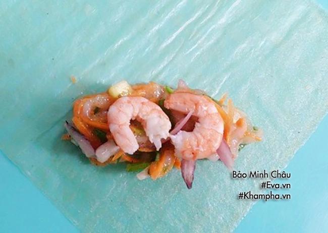 Nem hải sản chiên xù giòn rụm thích hợp cải thiện bữa cơm gia đình - 6
