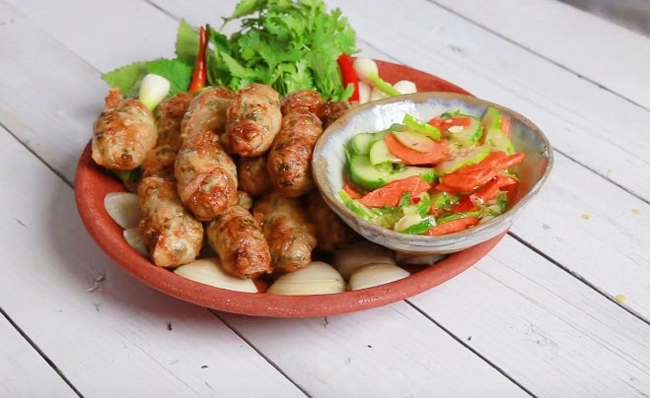 Nem ngao nóng hổi giòn ngon siêu hấp dẫn ngày mưa gió - 5
