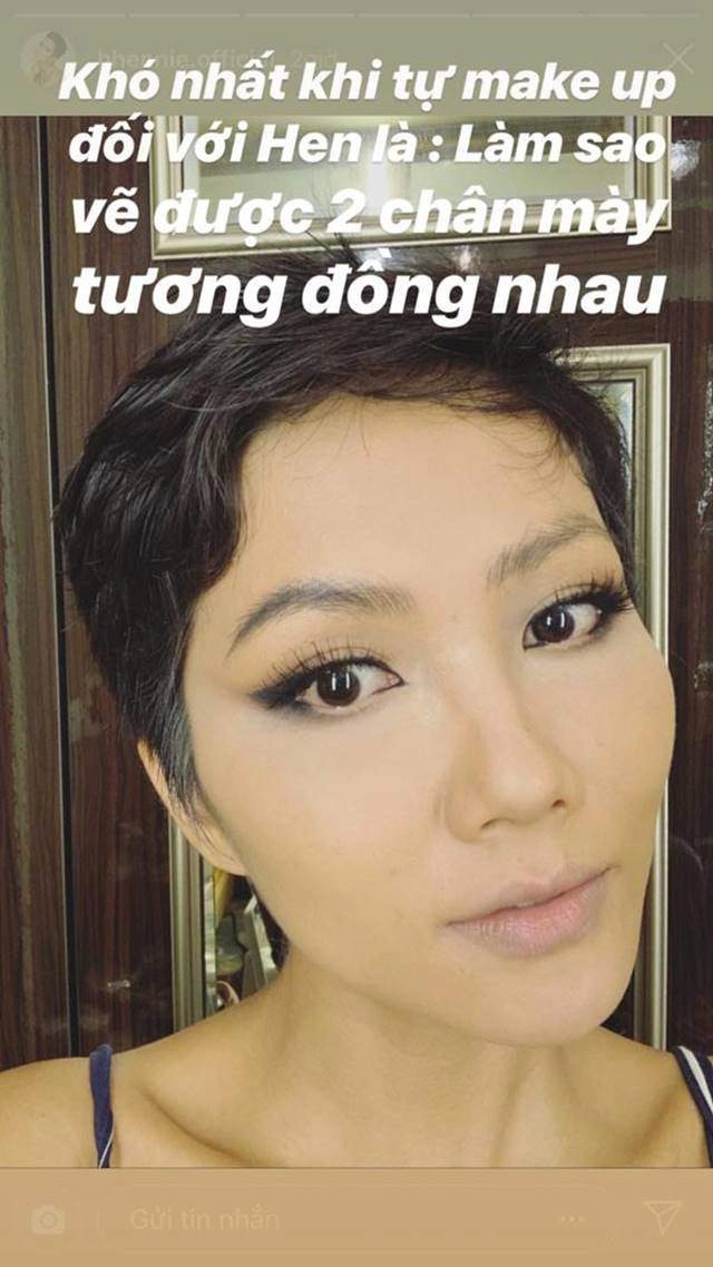 Ngồi bệt dưới sàn nhà tự tay họa mặt hhen niê khiến mọi người phát cuồng với cái kết - 12