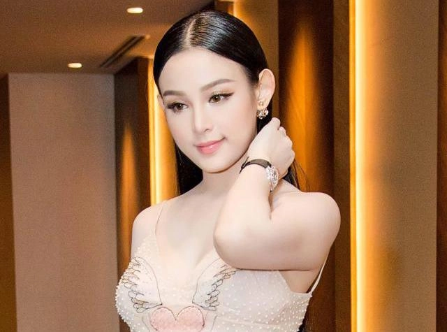 Ngược đời nhan sắc càng sinh nở càng đẹp của mỹ nhân đẹp nhất philippines cùng 3 mẹ bỉm vbiz - 15