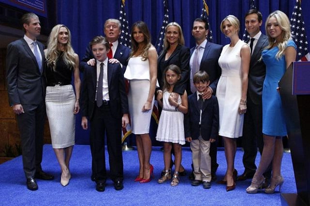 Nhan sắc ái nữ được ông trump yêu quý nhất mẹ 3 con xinh đẹp quyền lực vạn người mê - 1