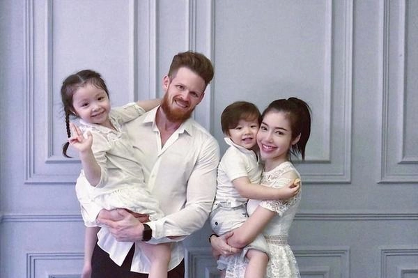 Nhìn vẻ ngoài không nhận ra của tình cũ kỳ duyên ông xã elly trần chị em học được gì - 10