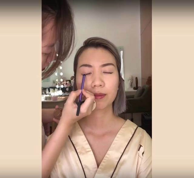 Những bước trang điểm cực dễ mà lại hiệu quả cho da nhờn dầu mà nàng cần biết - 5