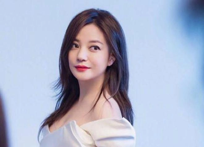 Những nhan sắc thuộc hàng quốc bảo hàn - trung có khi cũng muốn giấu nhẹm đi hình ảnh này - 13