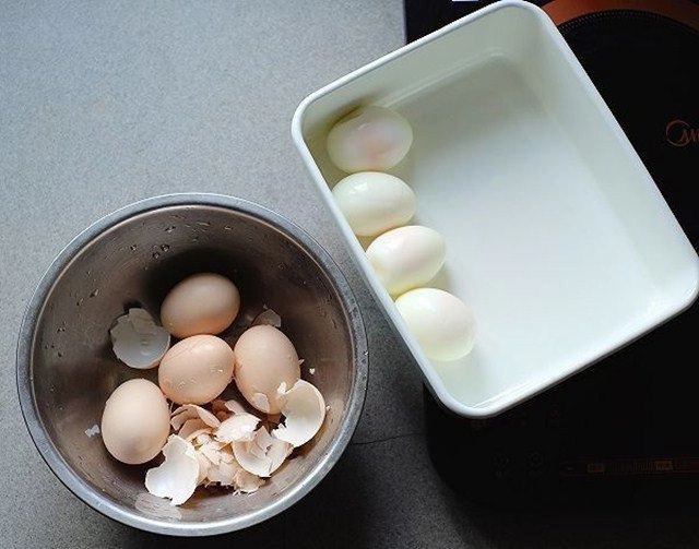Nhuộm hồng cho trứng từ loại củ quen thuộc để bữa sáng thêm lãng mạn - 9