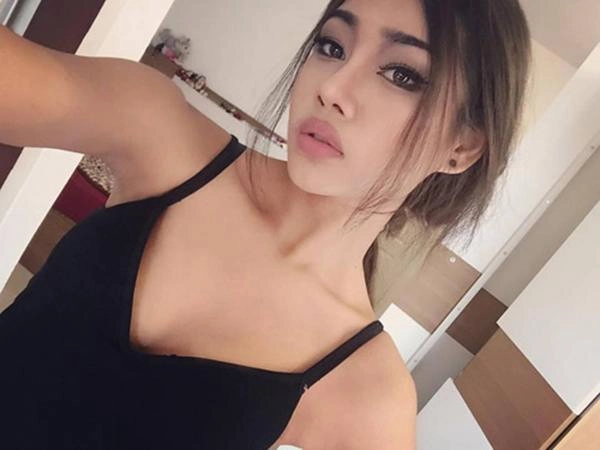 Nổi tiếng với sắc vóc đẹp như mơ hotgirl thái lan gây sốc khi công khai dao kéo toàn thân - 6