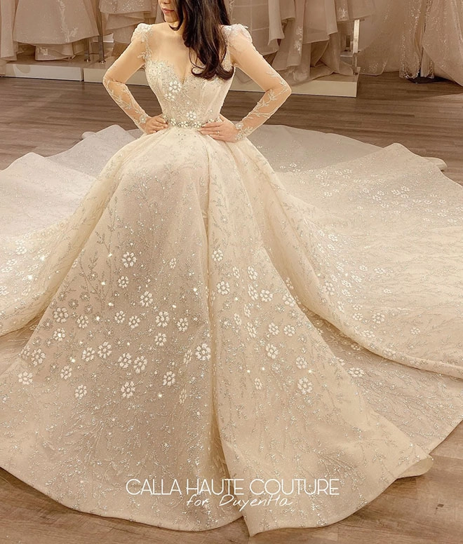 Ntk phương linh đưa vườn hoa nghệ thuật vào thiết kế calla haute couture mới nhất - 1