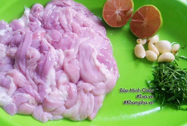 Ông xã phát cuồng vì món lòng non trộn mắm ngon quá đỗi - 2