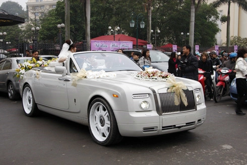  phantom drophead coupe đủ màu sắc trên thế giới - 1