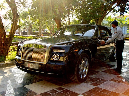  phantom drophead coupe đủ màu sắc trên thế giới - 2