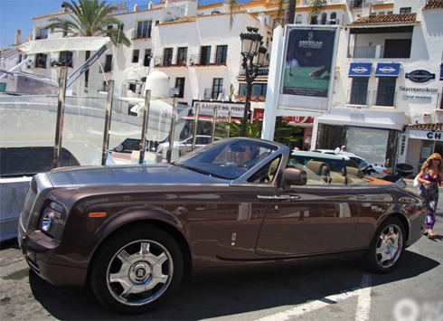  phantom drophead coupe đủ màu sắc trên thế giới - 4