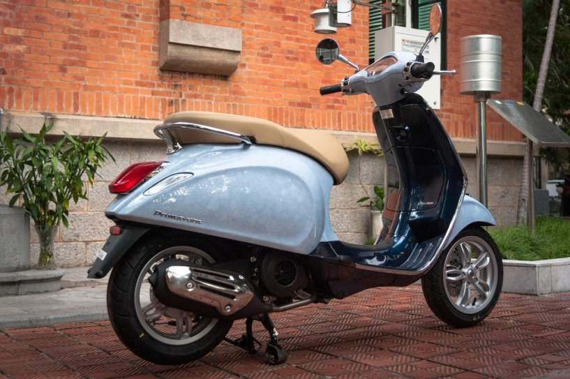 Phiên bản độc nhất của vespa primavera abs tại việt nam - 1