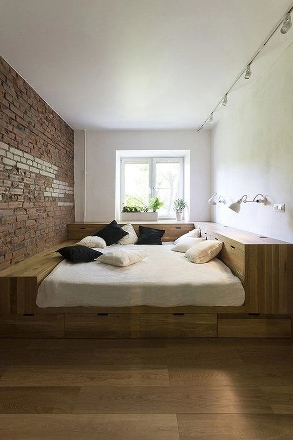 Phòng ngủ nổi bật cho nhà phố hẹp nhờ biến tấu cổ điển và cây xanh - 3