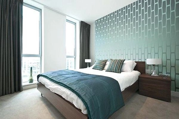 Phòng ngủ nổi bật cho nhà phố hẹp nhờ biến tấu cổ điển và cây xanh - 6
