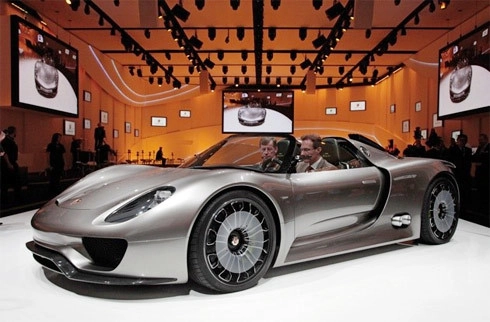  porsche 918 spyder có giá 650000 usd - 1