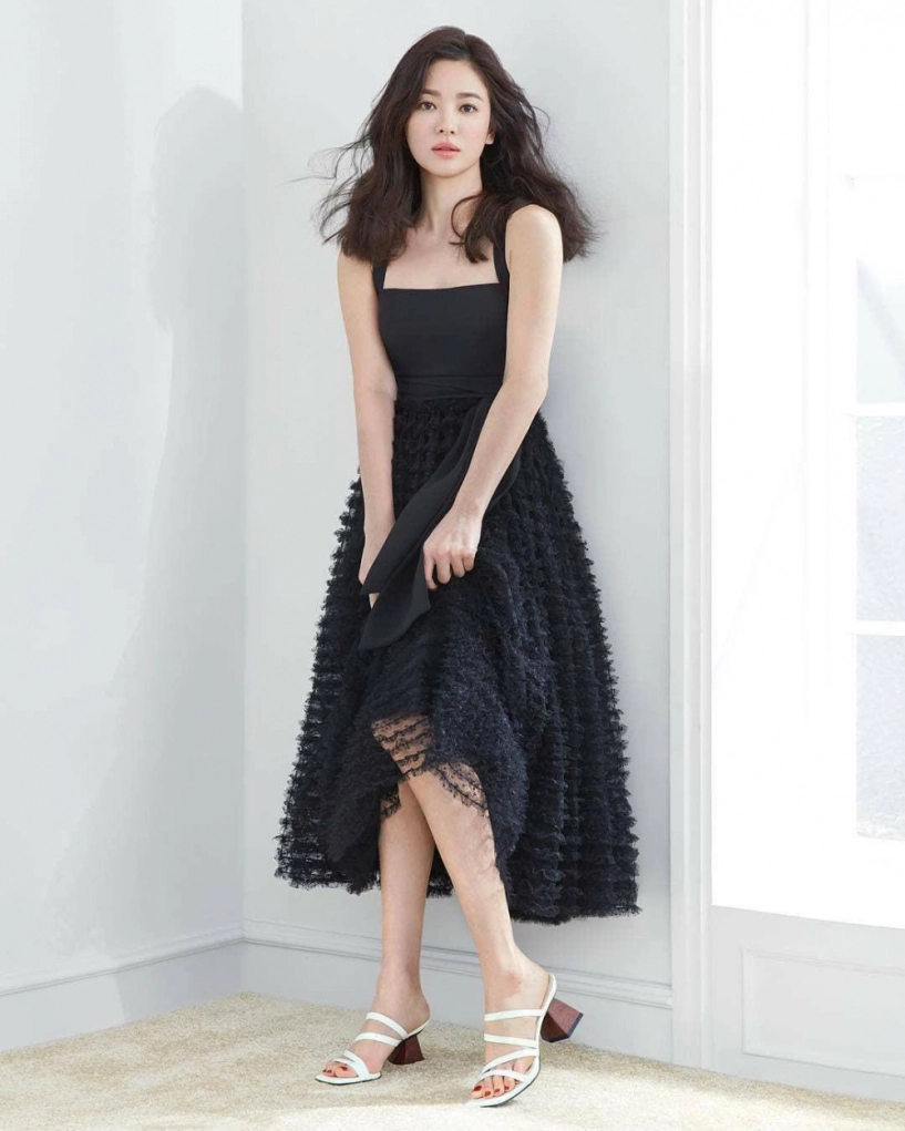 Song hye kyo không còn bị chê già trẻ ra đến 18 tuổi nhờ thay đổi nhỏ xíu này - 8