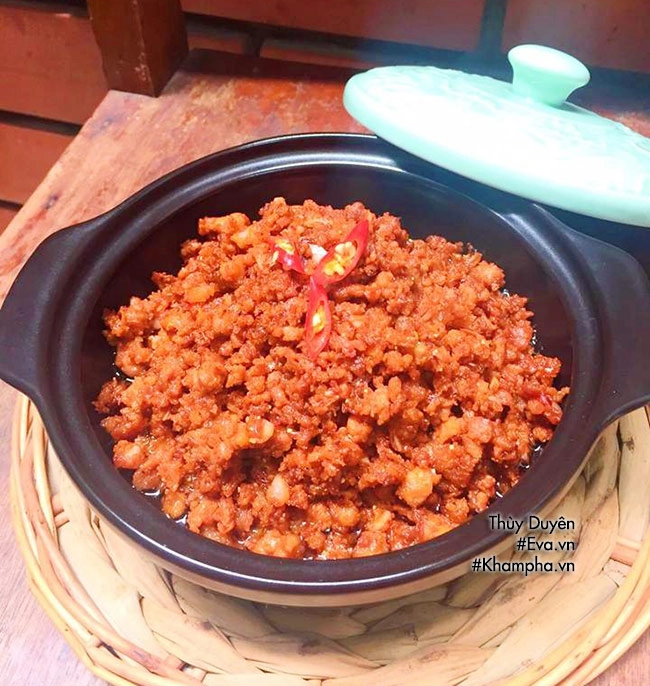 Sụn mềm chưng mắm tép thơm lừng giòn giòn ăn tốn cơm vô cùng - 12