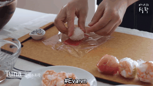 Sushi hình hoa tươi ngon đã miệng đãi khách tới chơi nhà - 13