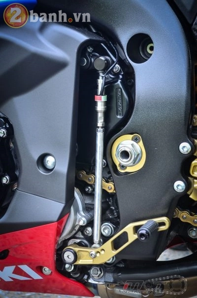 Suzuki gsx-r1000 hút hồn trong bản độ theo phong cách đường đua motogp - 14